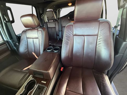 Used 2015 Ford Expedition Platinum AWD/4WD image 11