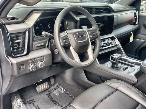 New 2026 GMC Sierra 1500 Denali w/ Denali Reserve Package image 10