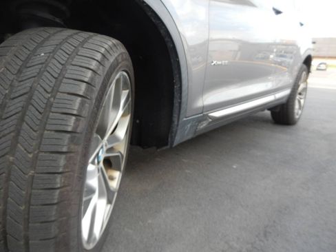 Used 2015 BMW X3 xDrive28i AWD/4WD image 18