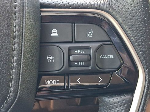 Used 2023 Toyota Tundra SR5 w/ SR5 Premium Package AWD/4WD image 23