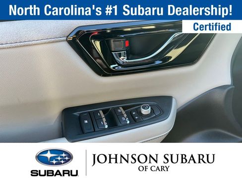 Used 2025 Subaru Forester Limited image 17