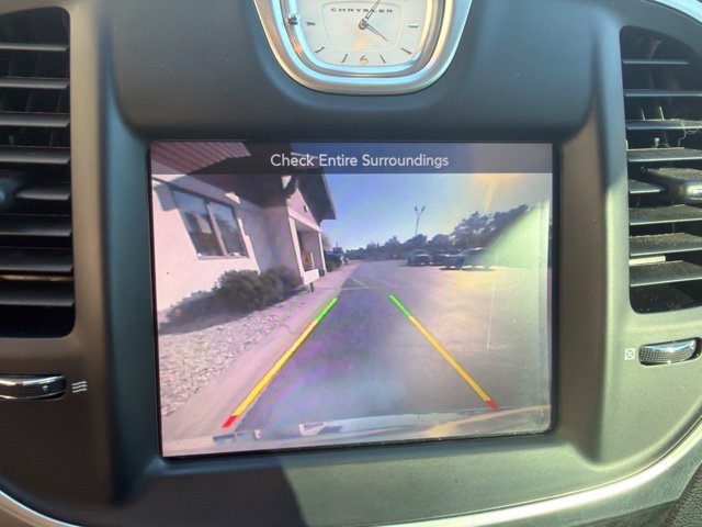 Used 2016 Chrysler 300 C AWD/4WD image 9