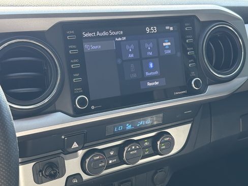 Used 2022 Toyota Tacoma SR5 w/ Technology Package RWD image 34