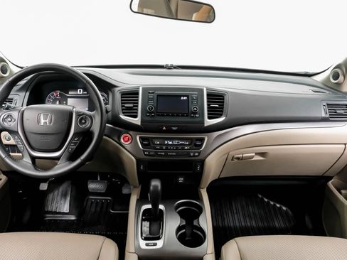 Used 2017 Honda Ridgeline RTL image 12