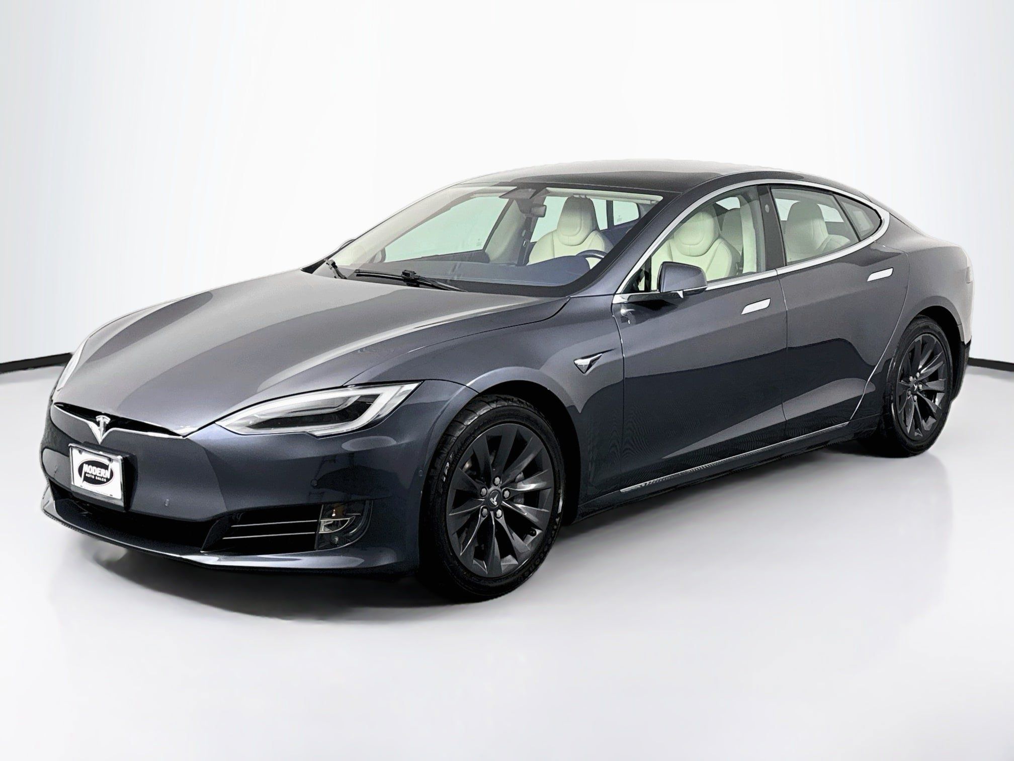 Used 2018 Tesla Model S 75D AWD/4WD image 10