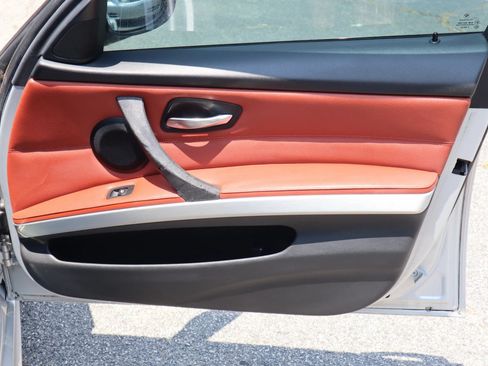 Used 2011 BMW 328i Sedan RWD image 15