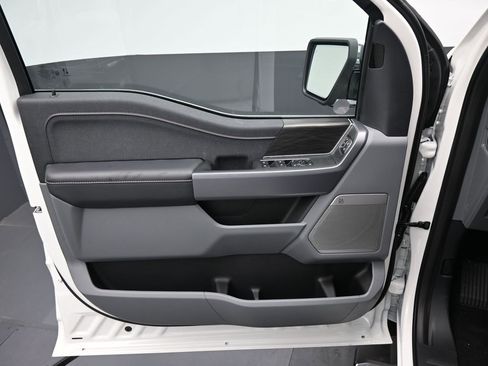 New 2026 Ford F150 Lariat w/ Equipment Group 502A High image 13