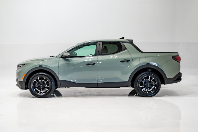 Used 2022 Hyundai Santa Cruz SEL FWD image 26