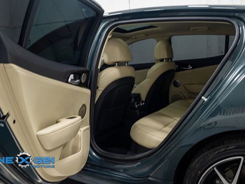 Used 2023 Kia Stinger GT-Line w/ Sun & Sound Package image 21