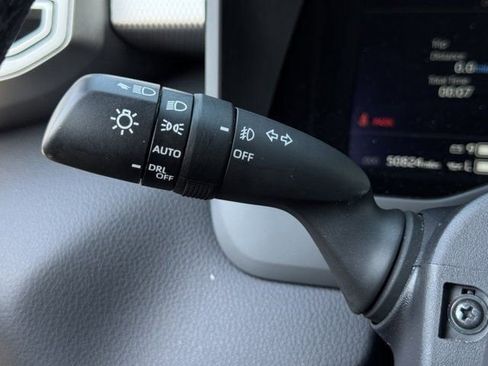 Used 2025 Toyota Tundra Limited w/ Power Package image 27