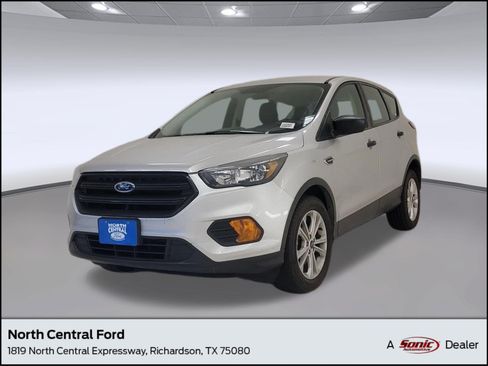 Used 2018 Ford Escape S FWD image 1