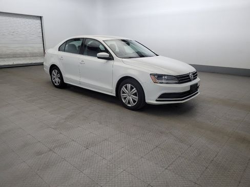 Used 2017 Volkswagen Jetta S image 11