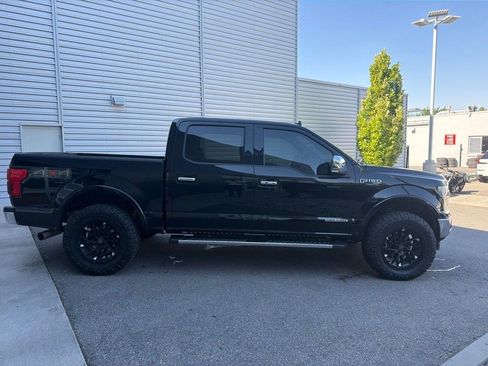 Used 2018 Ford F150 Lariat w/ Equipment Group 502A Luxury AWD/4WD image 4