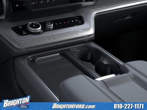 New 2026 Ford Expedition Max Active AWD/4WD image 13