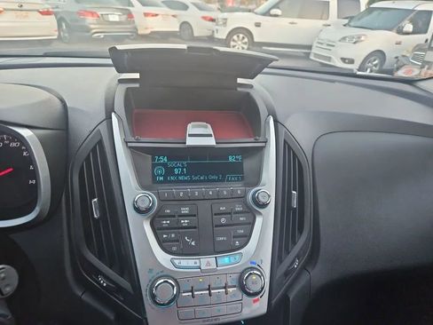 Used 2013 Chevrolet Equinox LS image 27