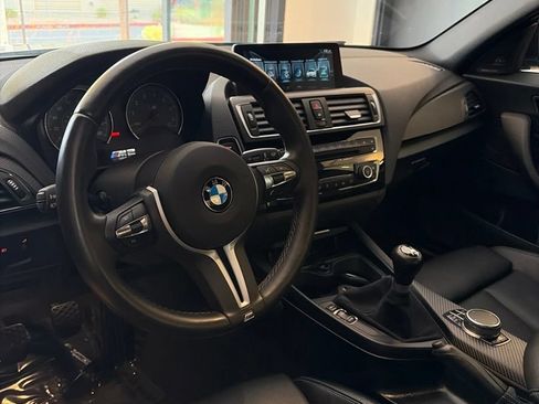 Used 2017 BMW M2 RWD image 6