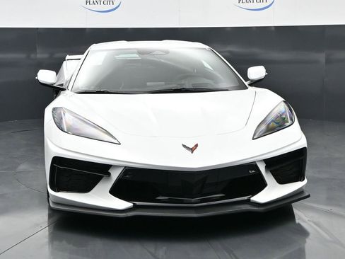 Used 2025 Chevrolet Corvette Stingray Premium Cpe w/ Z51 Performance Package RWD image 2