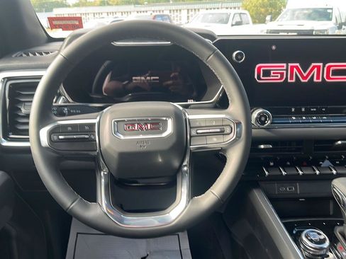 New 2026 GMC Canyon Elevation AWD/4WD image 17