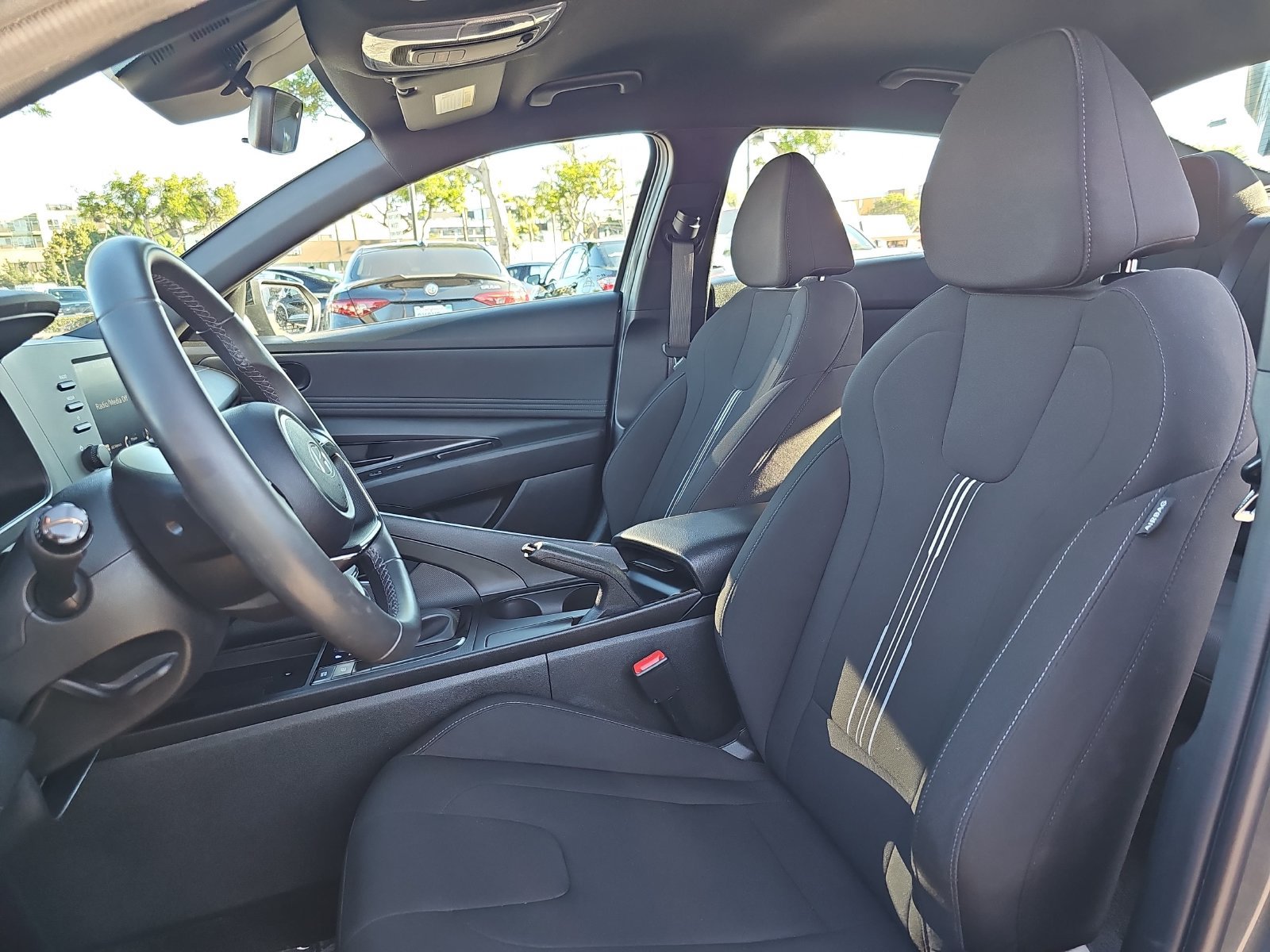 Certified 2025 Hyundai Elantra Sport FWD image 14