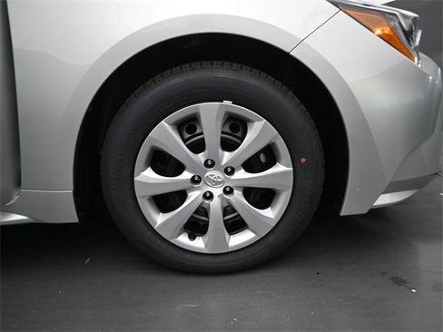 New 2026 Toyota Corolla LE image 16