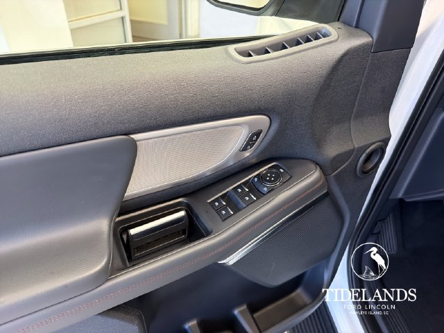 Certified 2025 Ford Expedition Active RWD image 13