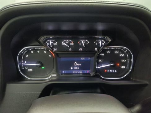 Used 2022 GMC Sierra 1500 SLT w/ SLT Premium Package image 16