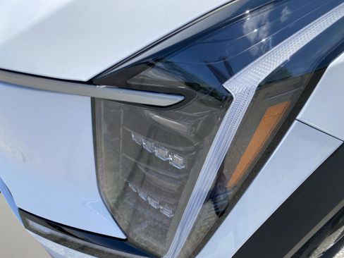 New 2026 Kia EV9 Wind image 6