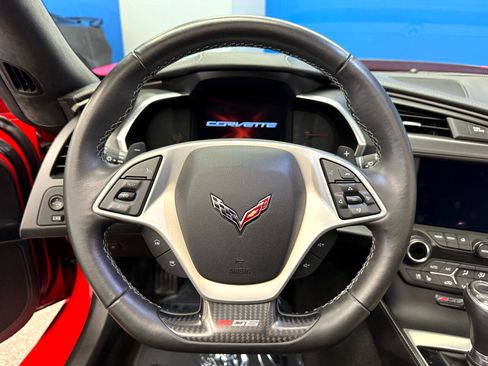 Used 2016 Chevrolet Corvette Z06 w/ 3LZ Preferred Equipment Group image 18