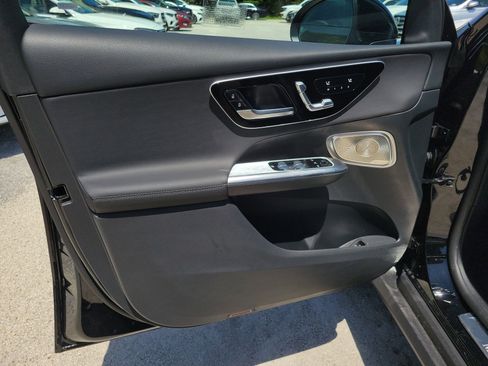 Certified 2025 Mercedes-Benz GLC 300 image 19