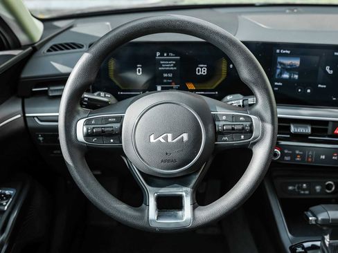Used 2025 Kia K5 LXS image 26