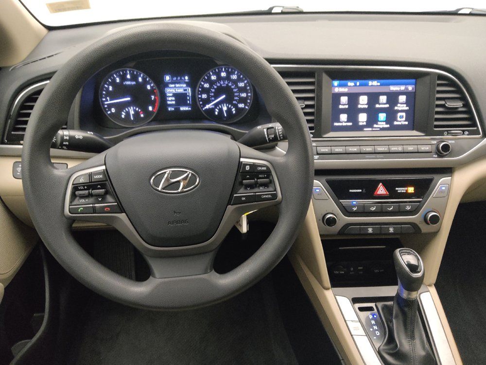 Used 2018 Hyundai Elantra SEL FWD image 22