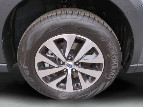 Used 2025 Subaru Outback Premium AWD/4WD image 27