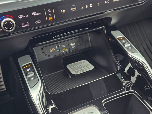 New 2026 Kia Sorento SX Prestige image 33