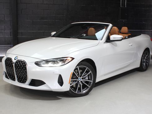Used 2022 BMW 430i xDrive Convertible w/ Premium Package 2 image 6