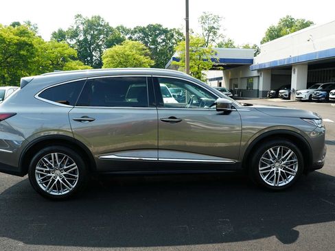 Certified 2023 Acura MDX w/ Advance Package AWD/4WD image 8