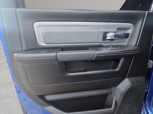 Used 2018 RAM 2500 Power Wagon w/ Leather & Luxury Group image 33