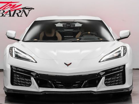 Used 2023 Chevrolet Corvette Z06 w/ Engine Appearance Package image 16