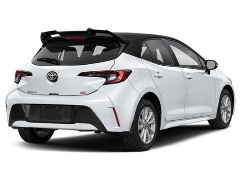 New 2026 Toyota Corolla SE FWD image 2