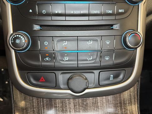 Used 2015 Chevrolet Malibu LT w/ Power Convenience Package FWD image 27