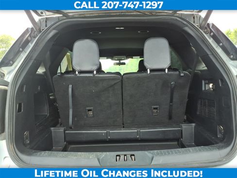 Used 2020 Ford Explorer XLT w/ Equipment Group 202A AWD/4WD image 10