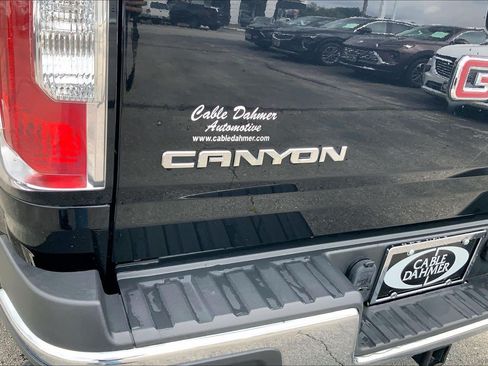 Used 2016 GMC Canyon SLT w/ Driver Alert Package AWD/4WD image 29