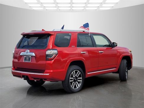 Used 2016 Toyota 4Runner Limited image 4