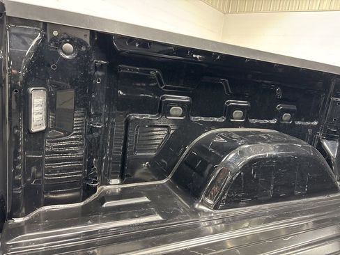 Used 2023 Chevrolet Silverado 1500 Custom image 30