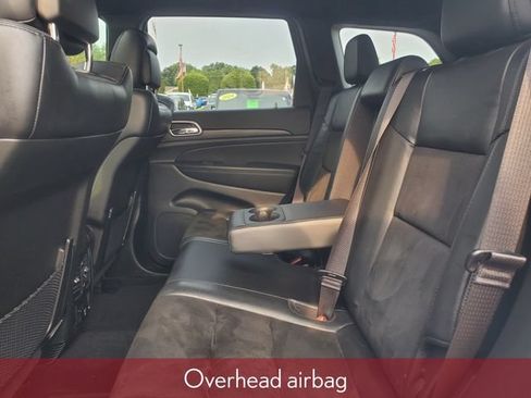 Used 2022 Jeep Grand Cherokee Laredo X RWD image 32