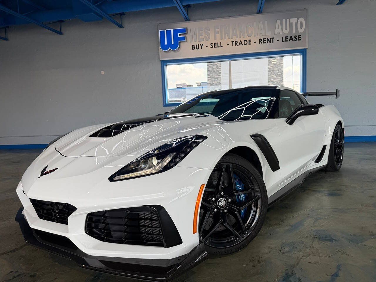 Used 2019 Chevrolet Corvette ZR1 RWD image 1