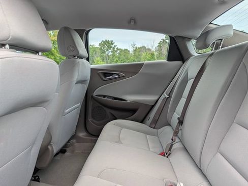 Used 2023 Chevrolet Malibu LS FWD image 16