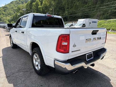 Used 2025 RAM 1500 Big Horn AWD/4WD image 6