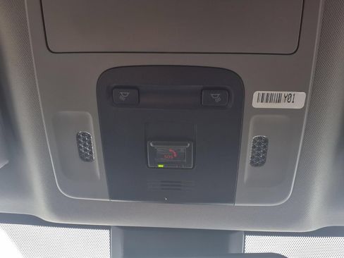 Used 2024 Toyota Camry SE FWD image 12