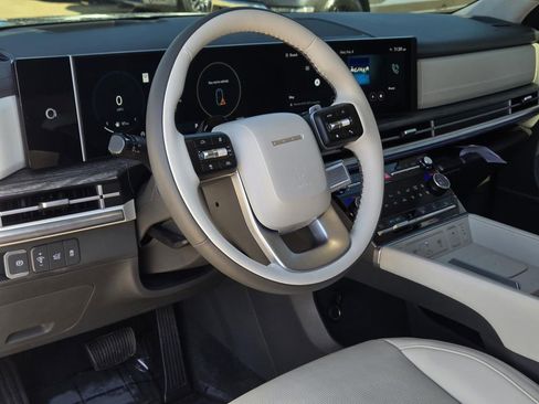 Certified 2025 Hyundai Santa Fe Calligraphy image 19