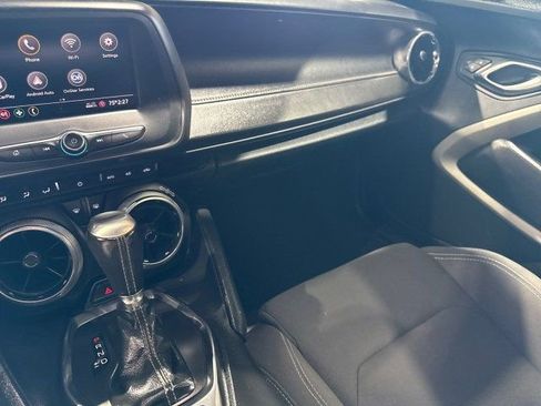 Used 2020 Chevrolet Camaro LT image 20